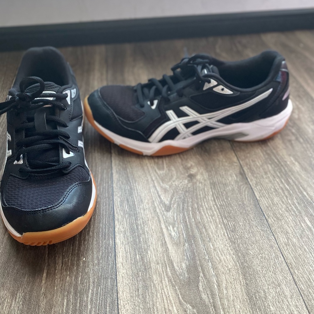 ASIC Gel-Rocket 10 Volleyball Shoes